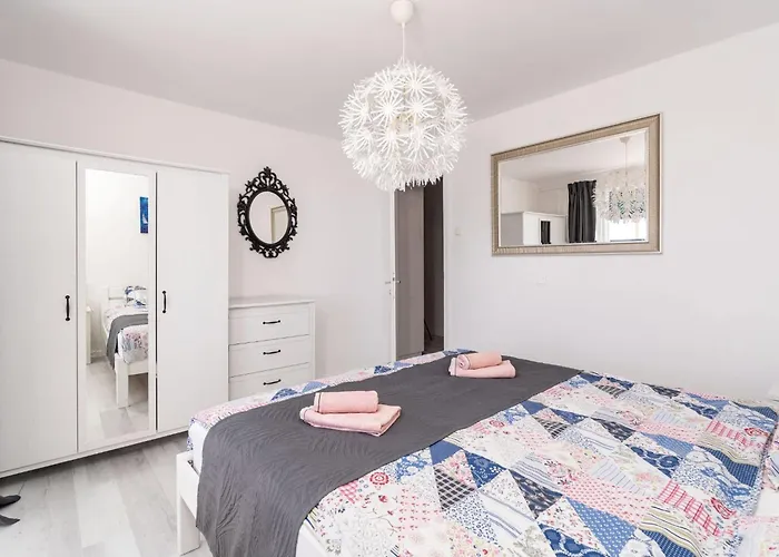 Butterfly דירה *